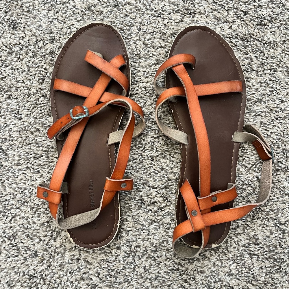 Brown sandals size 9